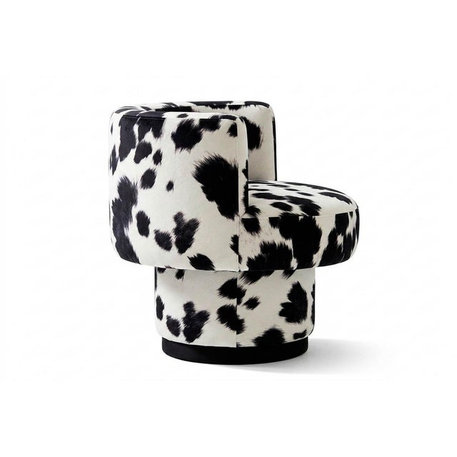Contemporary Caos Accent Chair in Cow Furry Velvet from Moanne For Sale - Image 3 of 6