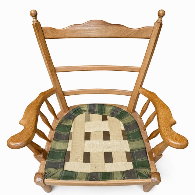 Vintage Danish Lounge Chair in Oak by Henning Kjærnulf, 1960s For Sale - Image 4 of 7