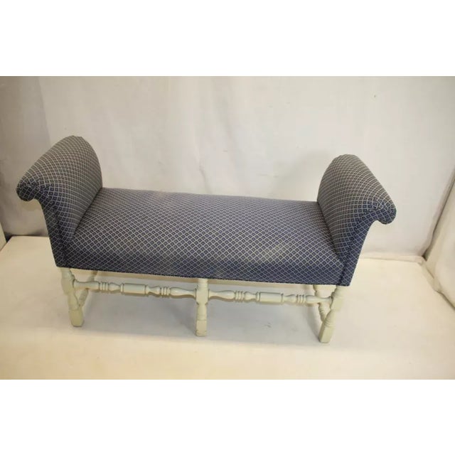 1930s 1930s Hand Painted Jacobean Window Hall Bench Vanity Hall Bench For Sale - Image 5 of 9