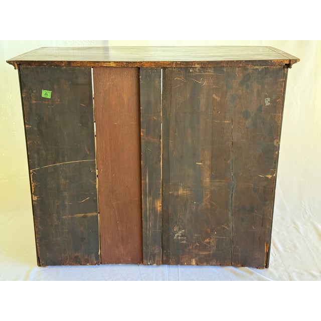 Early 19th Century George III English Bow Front Mahogany Chest on Stand For Sale - Image 16 of 18