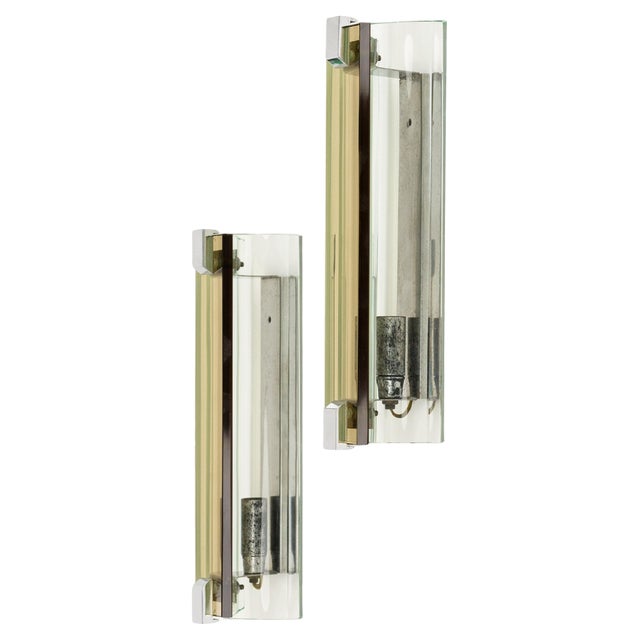 Mid-Century Wall Lamps in Glass and Steel attributed to Veca, Italy, 1970s, Set of 2 For Sale