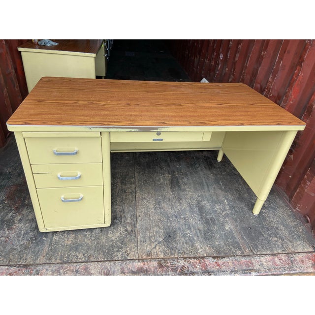 Mustard McDowell & Craig Vintage Mid Century Modern Metal Tanker Desk For Sale - Image 8 of 10