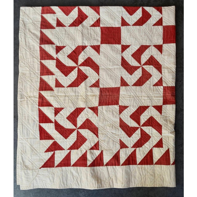 Early 20th C Red and White Pinwheel Style Pattern Hand-Stitched Cotton Quilt For Sale - Image 4 of 16