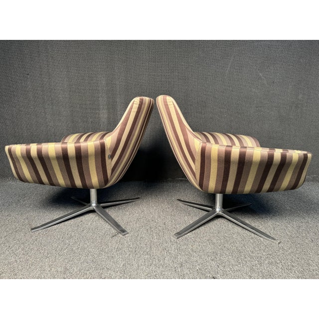Metal Pair of Coalesse "Bob" Chairs by Brayton International For Sale - Image 7 of 12