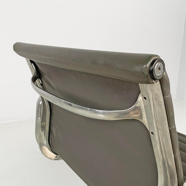 Italian Modern Leather Office Chair by Charles and Ray Eames for ICF, 1970s For Sale - Image 9 of 18
