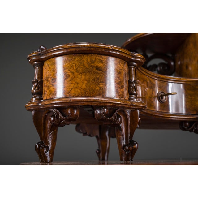 Antique Louis Philippe Walnut Vanity Desk, 1860 For Sale - Image 6 of 18