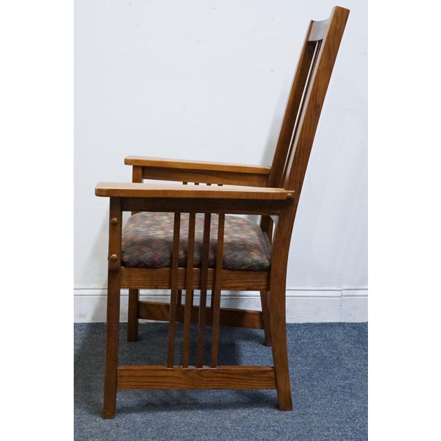 Wood Nichols & Stone Quarter Sawn Oak Mission Style Arts & Crafts Dining Arm Chair 4033-0460 / 796-4014 For Sale - Image 7 of 10