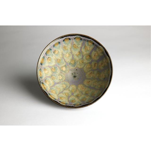 Ceramic Chinese Temmoku Variant Stoneware Tea Bowl, Spotted Eye Glaze, Incised Mark For Sale - Image 7 of 7