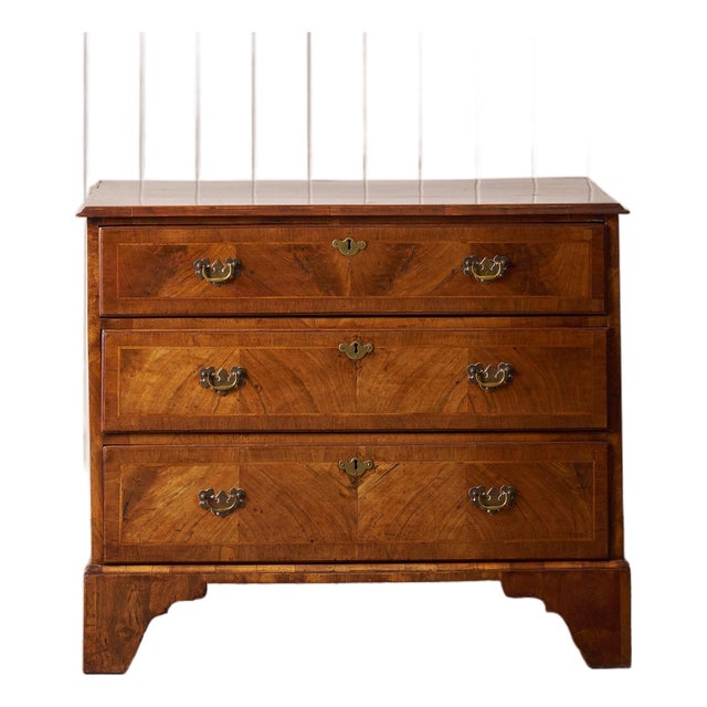 19th Century Walnut Crossbanded 3-Drawer Chestv For Sale