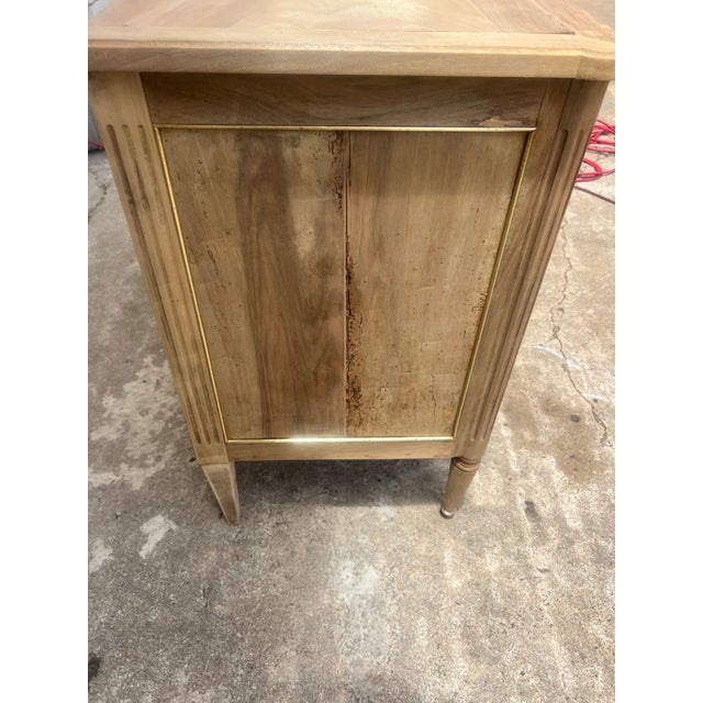 French 19th Century Louis XVI Bleached Walnut Chest of Drawers / Commode For Sale - Image 6 of 12