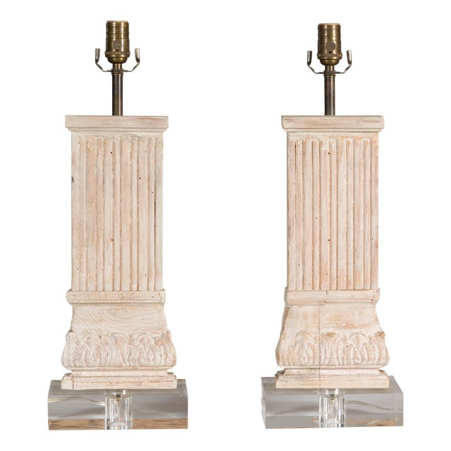 Mid 20th Century Mid Century Modern Italian Carved Pine Pilaster Table Lamps on Lucite Bases - a Pair For Sale