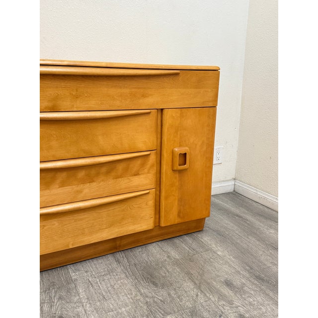 Mid Century Modern Credenza/Sideboard For Sale - Image 12 of 12
