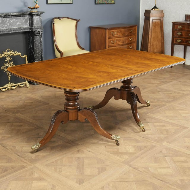 Traditional 1990s Vintage Henredon Dining Table For Sale - Image 3 of 15