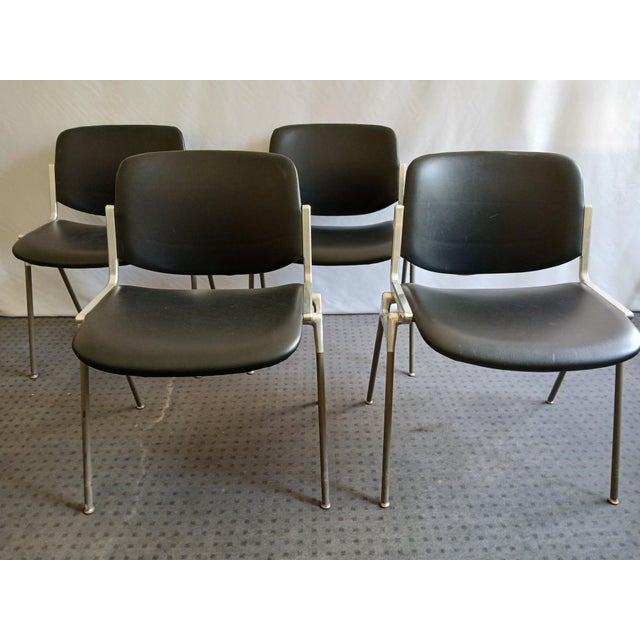 Castelli DSC 106 Chair by Giancarlo Piretti for Castelli, 1960s, Set of 4 For Sale - Image 4 of 18