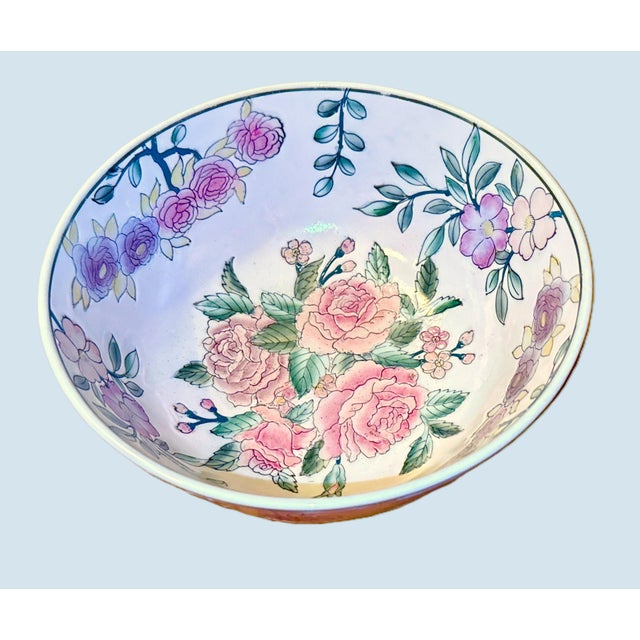 Chinoiserie Hand‑Painted Chinoiserie Floral Bowl For Sale - Image 3 of 8