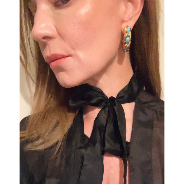 Postmodern Gold-Tone Chain Link Hoop Earrings, in the Style of Chanel, Circa Late-20th Century, Pair For Sale - Image 3 of 9