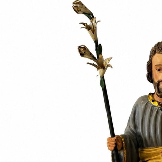 Sacred Art - Saint Joseph with Child - 19th Century. Portuguese sculpture from the 19th/20th century; in polychrome and...