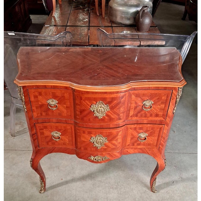 Louis XV Style Bombé Commode in Marquetry and Gilt Bronze For Sale - Image 6 of 6