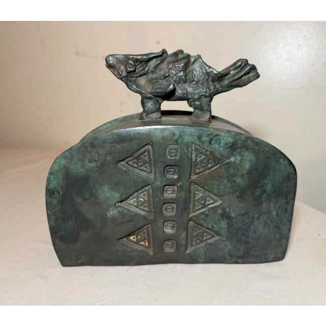 Share Large Antique Patinated Bronze Modernist Sculpture Figural Fish Dresser Box For Sale In New York - Image 6 of 16
