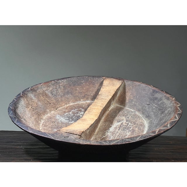 Tribal Large Antique African Gurange Hand Carved Incised Serving Platter/Tribal/Folk Art For Sale - Image 3 of 8