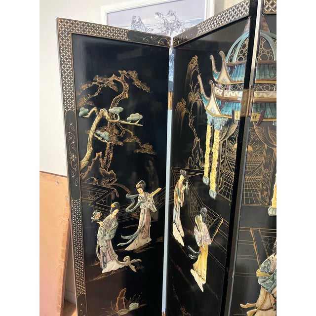 Mid-20th Century Chinese Black Lacquer 4-Panel Room Divider Screen With Carved Soapstone & Mother-of-Pearl Inlay For Sale - Image 4 of 9