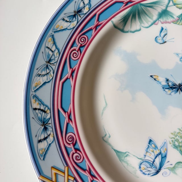 1990s Le Jardin Des Papillons Dinner Plate 27 from Hermès Porcelaine Paris, 1990s For Sale - Image 5 of 7