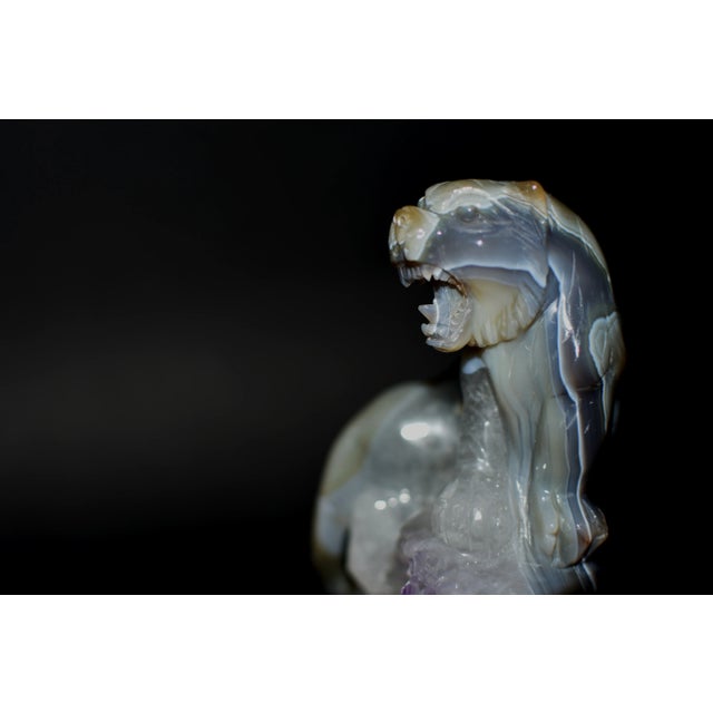 Figurative Agate Lion on Amethyst Rock For Sale - Image 3 of 11