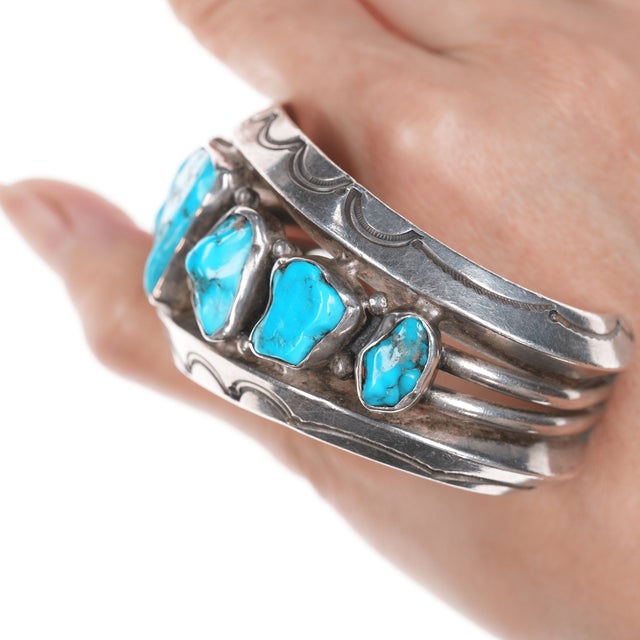 6.25" Mark Chee (1914-1981) Navajo silver cuff bracelet with turquoise For Sale In Austin - Image 6 of 11