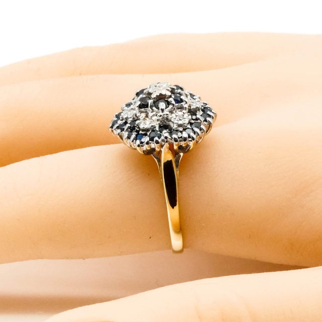 Mid 20th Century Vintage Sapphire and Diamond Flower Cluster Gold Ring Size 8.5 Inches For Sale In Mobile - Image 6 of 6