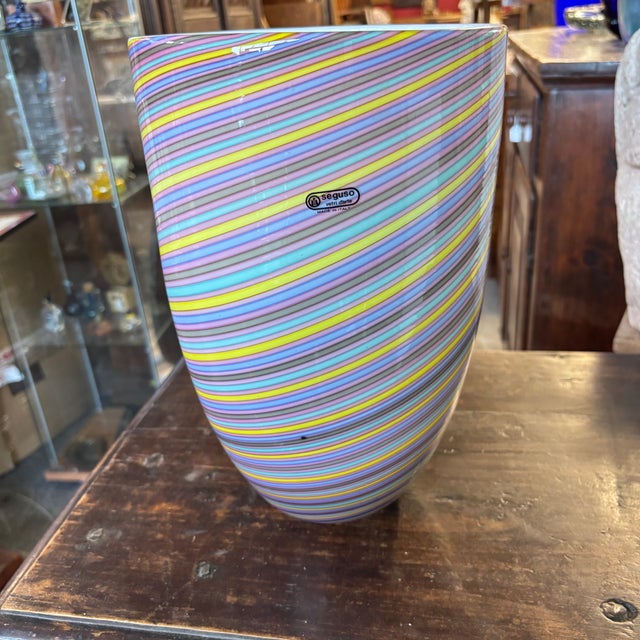 1970s Large Multicolored Striped Murano Glass Vase from Seguso, 1970s For Sale - Image 5 of 9