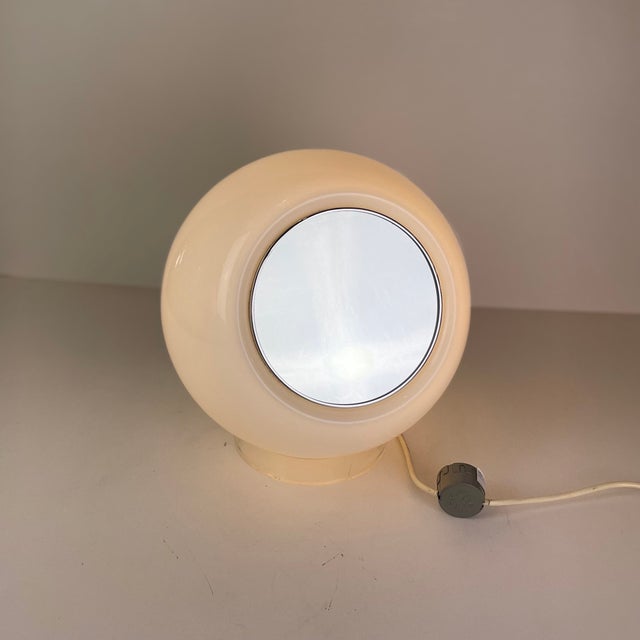 White Elios Vanity Table Lamp by Giusto Toso for Leucos, 1970s For Sale - Image 8 of 16
