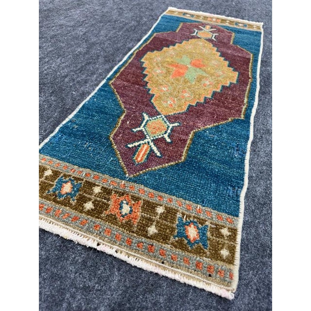 Early 21st Century Turkish Yastik Rug 1'2" x 3'1" For Sale - Image 5 of 5