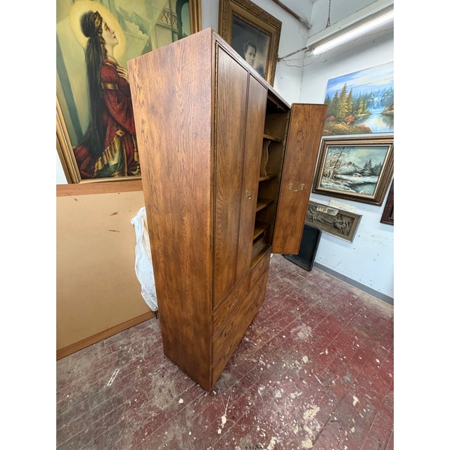 Mid-Century Modern Mid Century Modern Henredon Storage Chest, Attributed For Sale - Image 3 of 10
