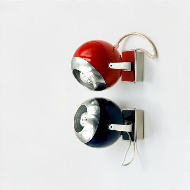 Space Age Red and Blue Eyeball Wall Lamps, 1970s, Set of 2 For Sale - Image 15 of 15