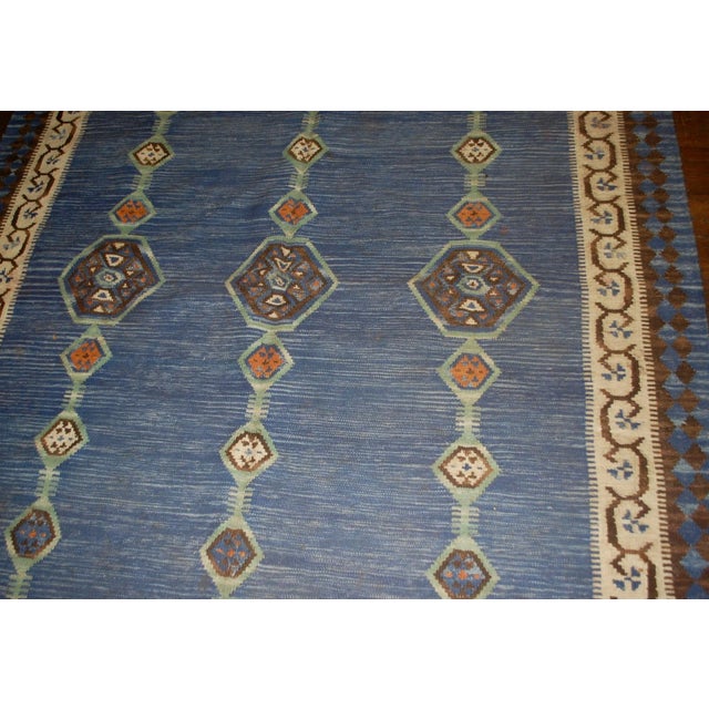 1930s Handmade Antique Indian Dhurri Kilim For Sale In New York - Image 6 of 7