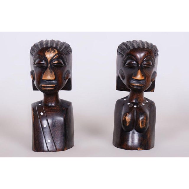 This pair of bookends dates back to the beginning of the 20th century and is a fascinating testament to African...