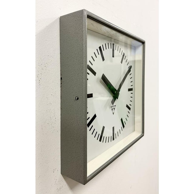 Industrial Industrial Grey Square Wall Clock from Pragotron, 1980s For Sale - Image 3 of 18