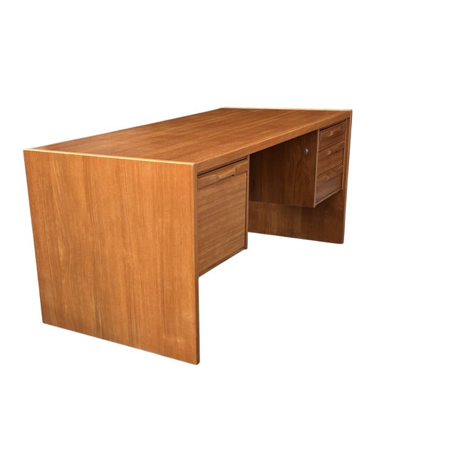 Chestnut 1960s Scandinavian Modern Teak Executive Desk With Floating Pedestal Design For Sale - Image 8 of 17