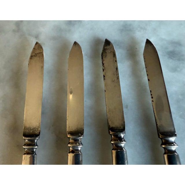 Set of 4 Vintage Wm. Rogers & Son Silver Plate Fruit Knives For Sale In Austin - Image 6 of 8