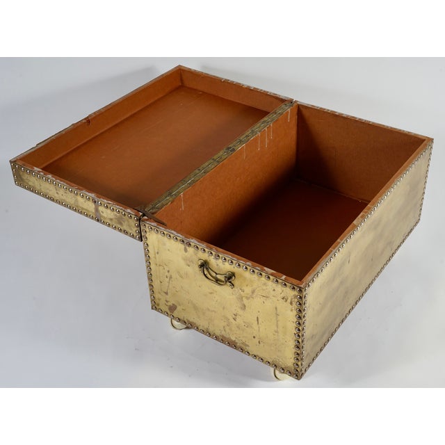 Vintage Brass Trunk in the Style of Sarreid LTD For Sale In Miami - Image 6 of 6