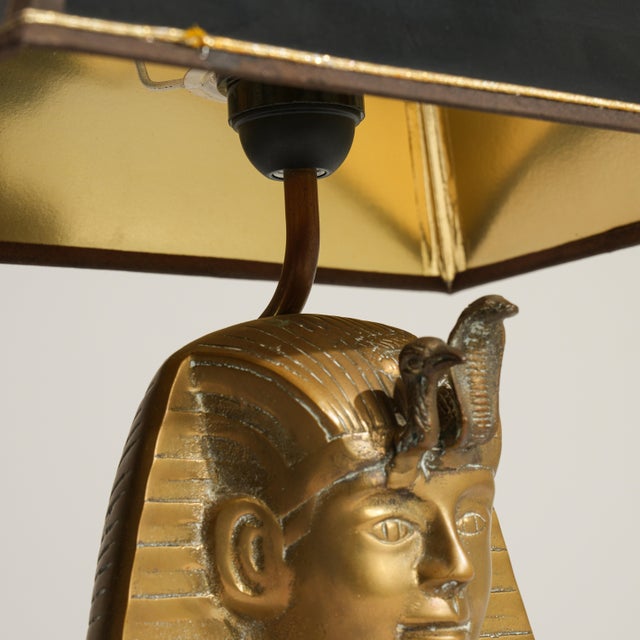 20th Century Regency Brass Pharaoh Table Lamp For Sale - Image 16 of 17