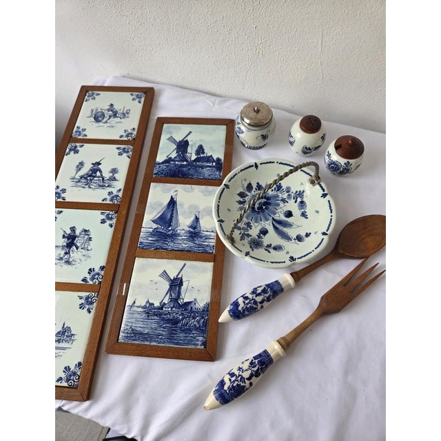 Vintage Delft Blue Tiles, Salt and Pepper Shaker, and Tray, 1920s, Set of 7 For Sale - Image 4 of 12