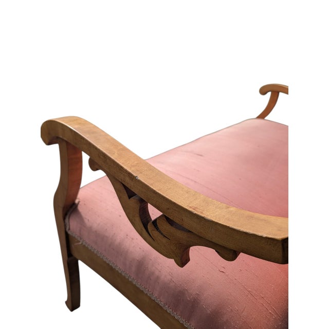 Textile 19th Century Neoclassical Empire Revival Rolled Crest Settee in Mauve Silk For Sale - Image 7 of 18