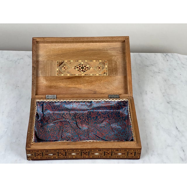 Early 20th Century Antique Persian (Probably Syrian) Khatam Wood Inlaid Jewelry Box C. Early 20th Century For Sale - Image 5 of 6