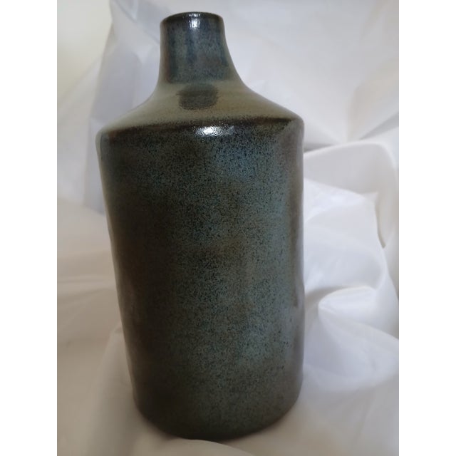 Vintage Japanese Wood Fired Bottle Vase From the Kano Family Studio. For Sale In Chicago - Image 6 of 12