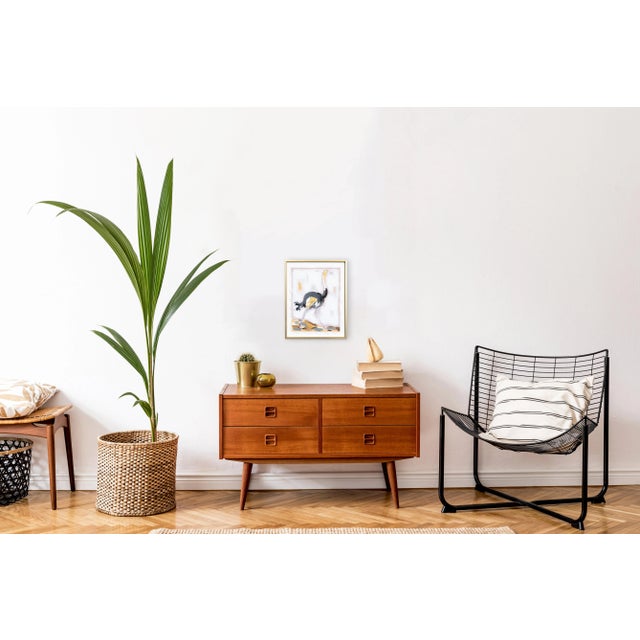 White "Elegant Bird Facing Right" Original Artwork by Kellie Newsome For Sale - Image 8 of 9