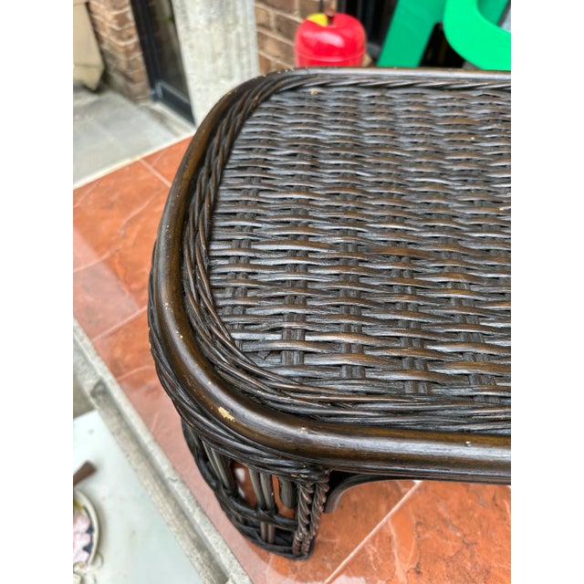 Rustic European 1970s Brown Wicker Breakfast in Bed Bamboo Tray For Sale - Image 3 of 7