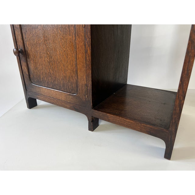 English Art Deco Modernist Bookcase in Oak, 1920s For Sale - Image 6 of 18