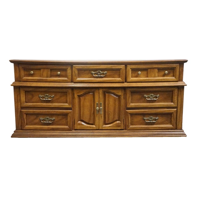 Bassett Furniture Solid Oak Traditional American Colonial Revival 70" Triple Door Dresser 2085-247 For Sale