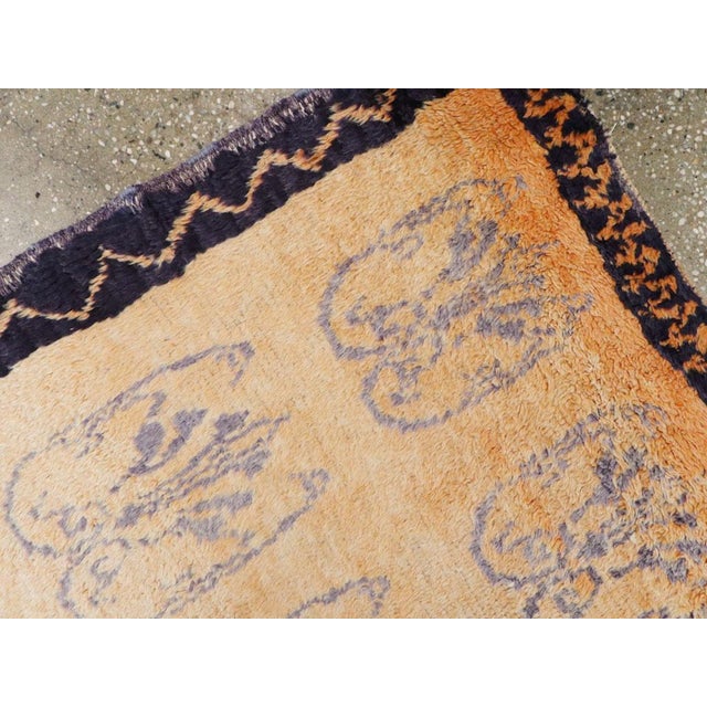 Galerie Shabab Collection Mid-20th Century Turkish Konya Rug For Sale - Image 4 of 6